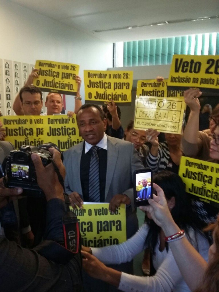 Deputado do Sergipe. Pela derrubada do veto